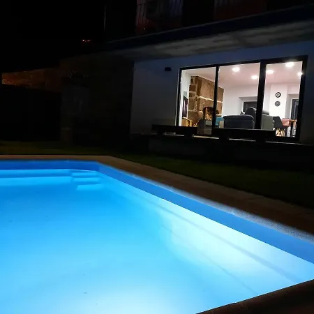 Casa Do Abade - *