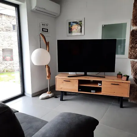 Casa Do Abade - *