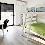 Casa Do Abade - *